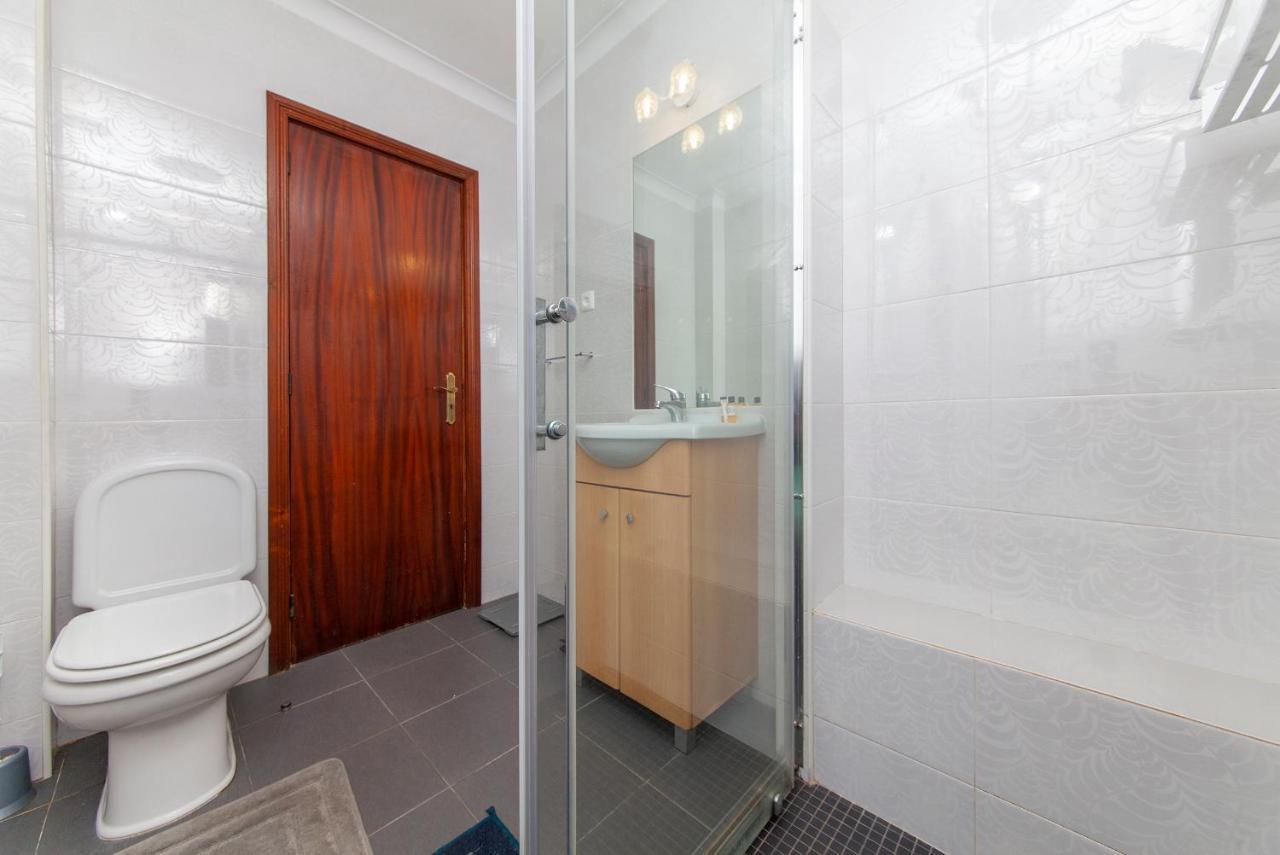 B18 - Village Street Apartment Lagos Dış mekan fotoğraf